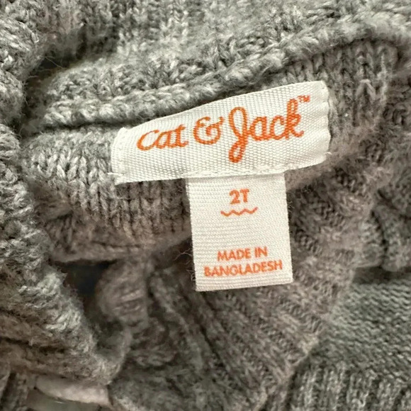 Cat & Jack | Toddler Toggle Sweater (2T) - Picture 4 of 5